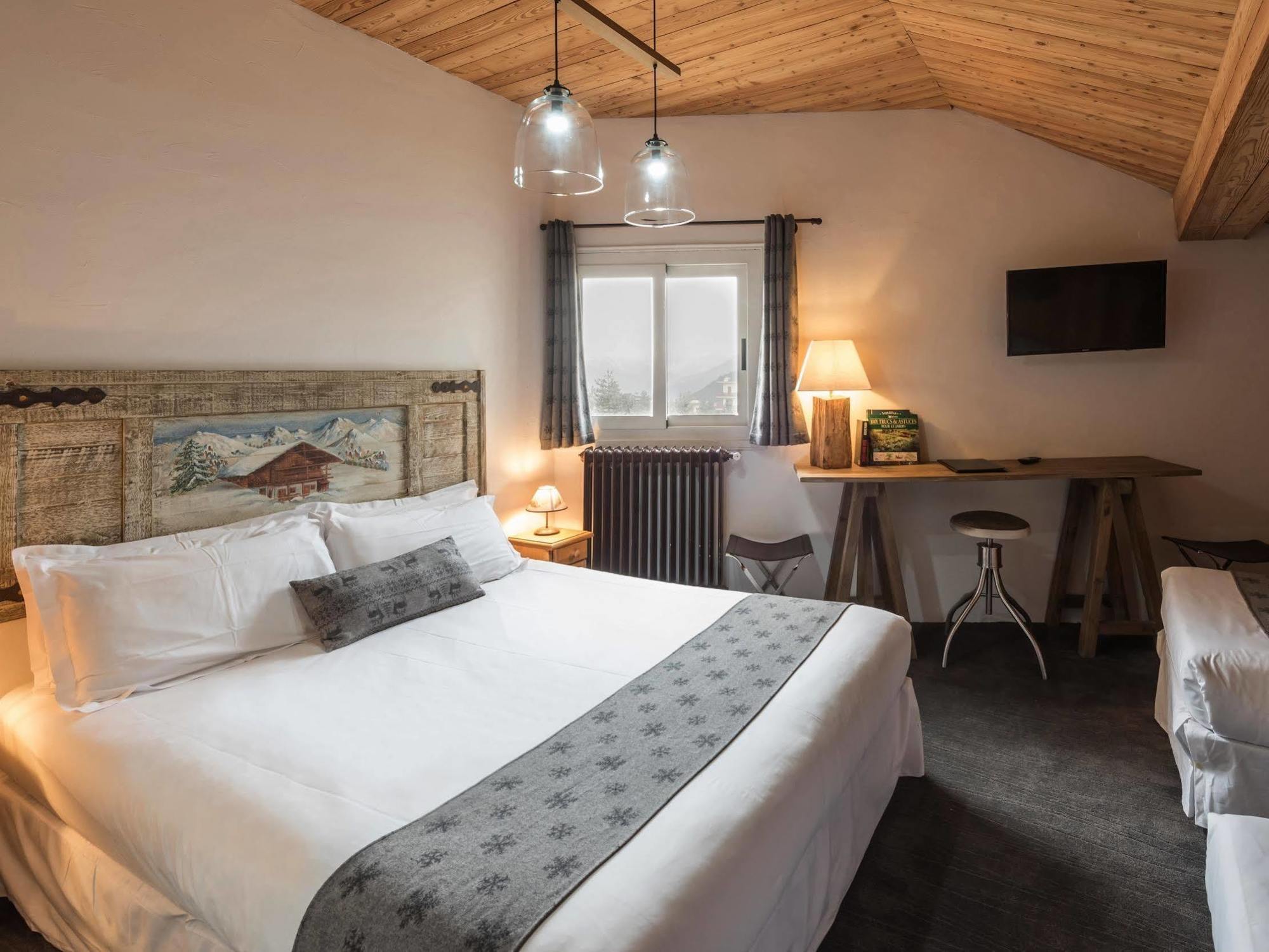 Hotel L'Ecureuil Auron Ngoại thất bức ảnh